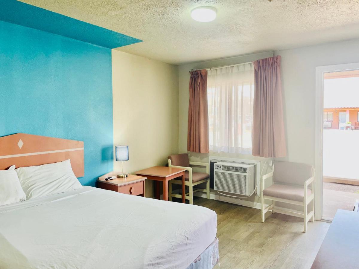 San Miguel Inn Socorro Ngoại thất bức ảnh